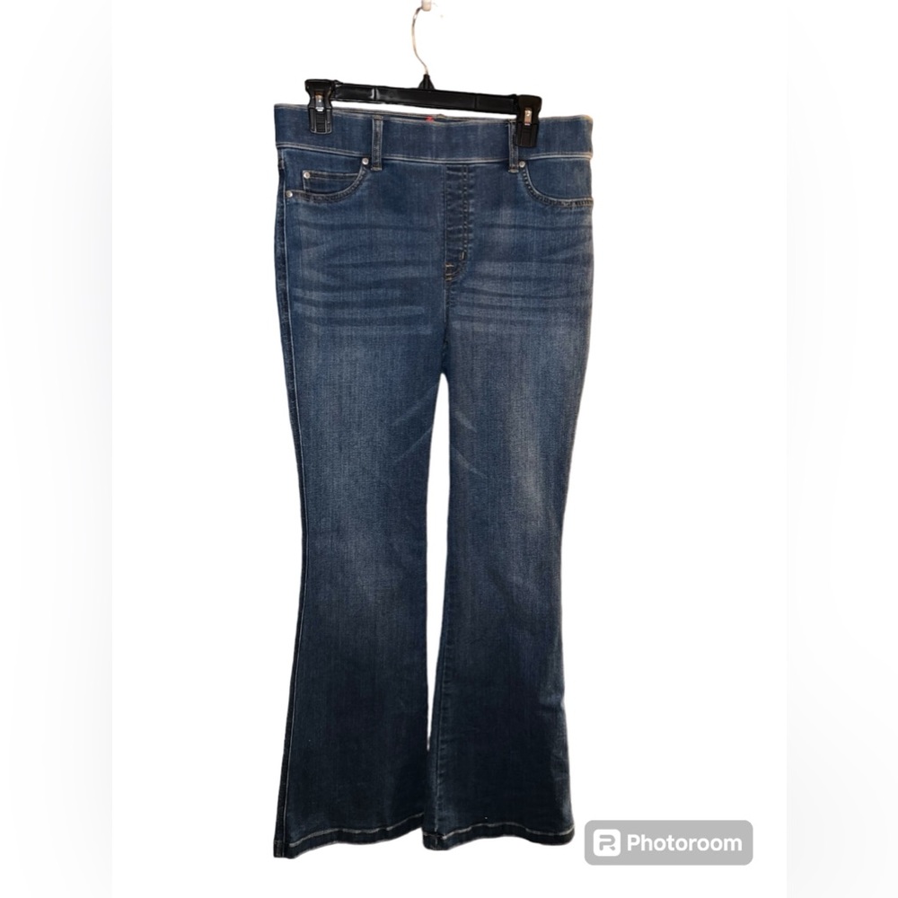 Spanx Jeans Denim Pull On Stretch Flare